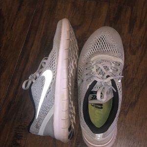 Nike Womens Free RN